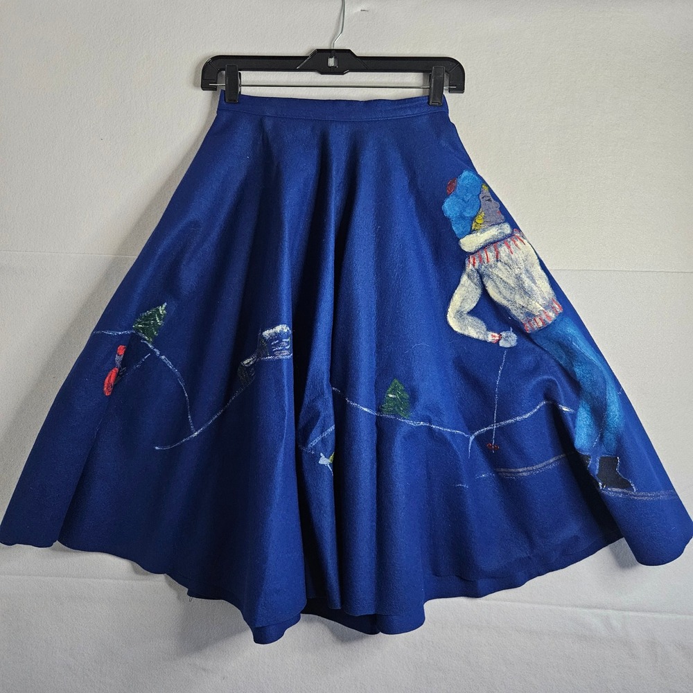Vintage‎ Hand Painted Ski Scene Blue Felt Circle Skirt 1950s XS Winter Lodge